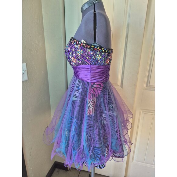 Purple Strapless Sequin Zebra Tulle Dress Size 8 By Jasz Couture - Picture 7 of 7